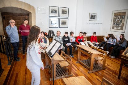 Lectura durante 12 horas en el aula del poeta del Instituto Antonio Machado.