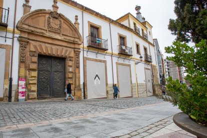 Palacio de Alcántara