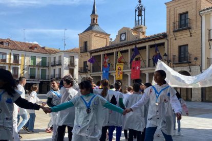 El desfile infantil de disfraces abre los actos de Carnaval en El Burgo de Osma.