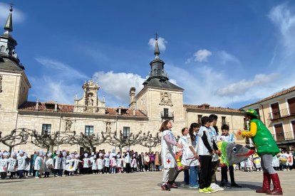 El desfile infantil de disfraces abre los actos de Carnaval en El Burgo de Osma.