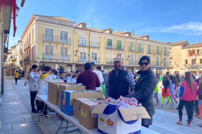 El desfile infantil de disfraces abre los actos de Carnaval en El Burgo de Osma.