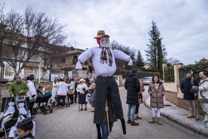 Tradición y disfraces en el Carnaval de Fuentetoba