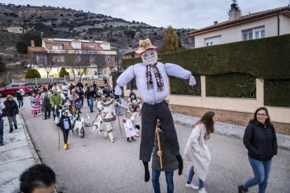 Tradición y disfraces en el Carnaval de Fuentetoba