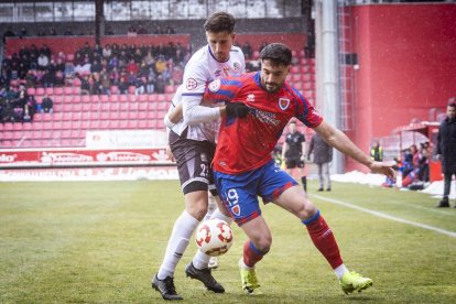 Buen partido de los rojillos bajo la nieve