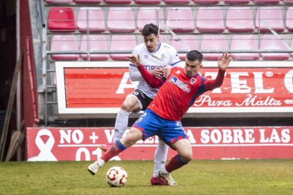 Buen partido de los rojillos bajo la nieve