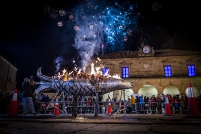 El acto pone fin al Carnaval 2025