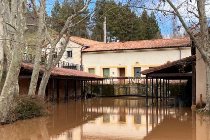 El lavadero cubierto por las aguas.