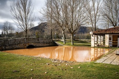La borrasca Jana desborda las márgenes del Duero y alguno de sus afluentes en Soria.