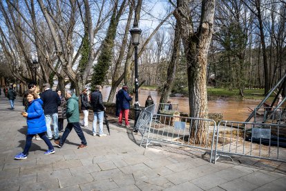 La borrasca Jana desborda las márgenes del Duero y alguno de sus afluentes en Soria.