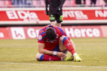 Este empate pone en peligro conseguir la plaza de ascenso directo