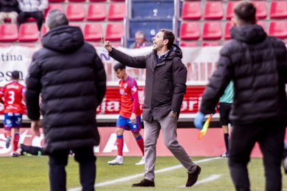 Este empate pone en peligro conseguir la plaza de ascenso directo