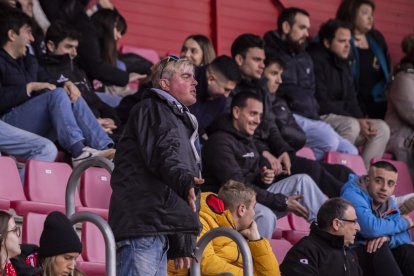Este empate pone en peligro conseguir la plaza de ascenso directo