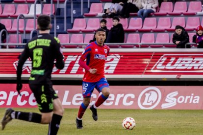 Este empate pone en peligro conseguir la plaza de ascenso directo