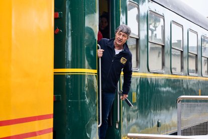 Visita de los trenes históricos del Torrenzo Express a Soria con vagones y locomotoras singulares.