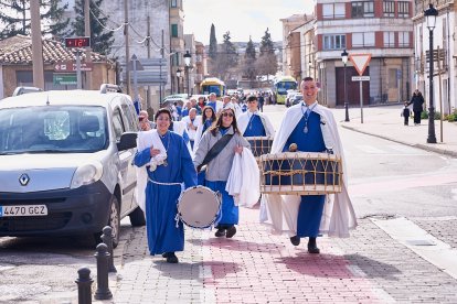 Nueve cofradías de Soria, La Rioja, Navarra y Zaragoza participaron en la XXVII Exaltación de la Corneta, Tambor y Bombo de Ágreda.