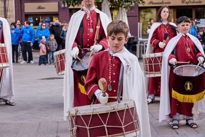 Nueve cofradías de Soria, La Rioja, Navarra y Zaragoza participaron en la XXVII Exaltación de la Corneta, Tambor y Bombo de Ágreda.