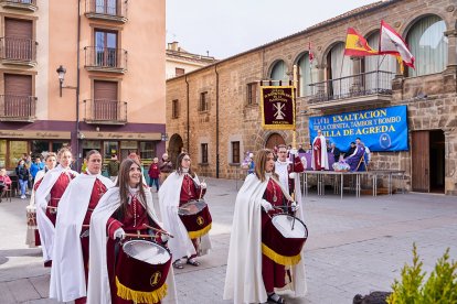 Nueve cofradías de Soria, La Rioja, Navarra y Zaragoza participaron en la XXVII Exaltación de la Corneta, Tambor y Bombo de Ágreda.