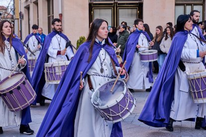 Nueve cofradías de Soria, La Rioja, Navarra y Zaragoza participaron en la XXVII Exaltación de la Corneta, Tambor y Bombo de Ágreda.