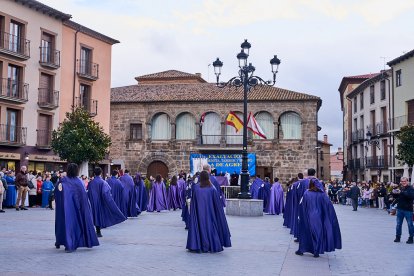 Nueve cofradías de Soria, La Rioja, Navarra y Zaragoza participaron en la XXVII Exaltación de la Corneta, Tambor y Bombo de Ágreda.