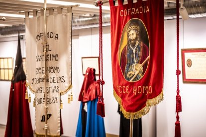 La muestra invita a la sociedad soriana a repasar la historia de esta hermandad