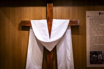 La muestra invita a la sociedad soriana a repasar la historia de esta hermandad