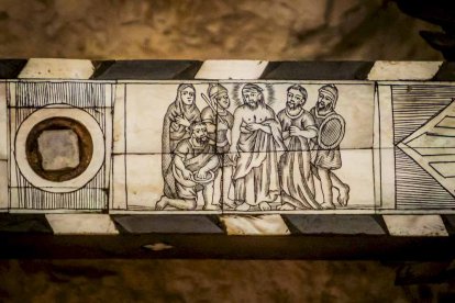 La parroquia se ubica en San Esteban de Gormaz, cuna del románico soriano