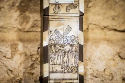 La parroquia se ubica en San Esteban de Gormaz, cuna del románico soriano
