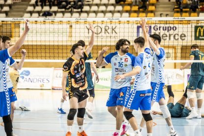 La lucha por el título de Superliga sigue adelante para los sorianos