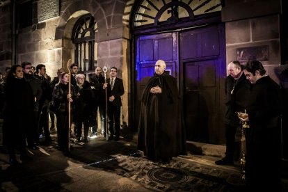 Un traslado solemne hasta la Concatedral de San Pedro