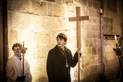 Un traslado solemne hasta la Concatedral de San Pedro
