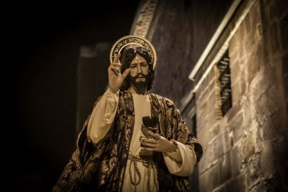 Un traslado solemne hasta la Concatedral de San Pedro