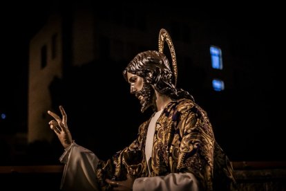 Un traslado solemne hasta la Concatedral de San Pedro