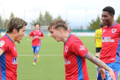 Goleada del filial rojillo para sellar el play-off