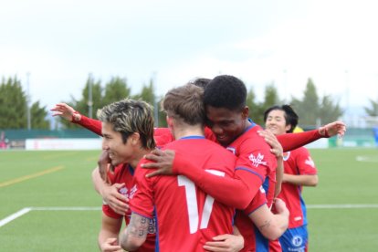 Goleada del filial rojillo para sellar el play-off