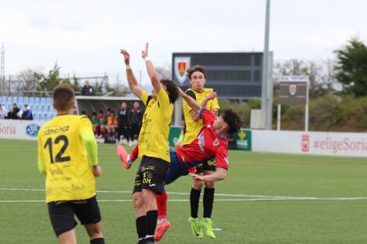 Goleada del filial rojillo para sellar el play-off