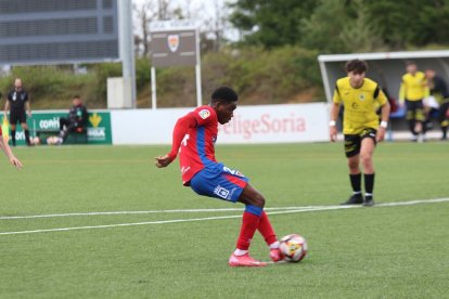 Goleada del filial rojillo para sellar el play-off