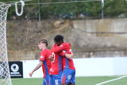 Goleada del filial rojillo para sellar el play-off