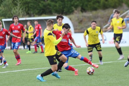 Goleada del filial rojillo para sellar el play-off