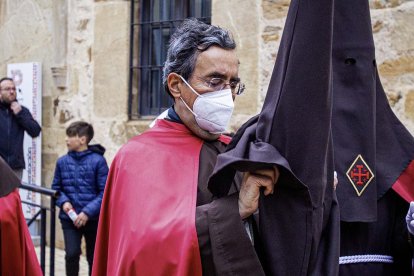 El conde de Ripalda, Amalio de Marichalar, en la procesión del Ecce Hommo en Soria, en una foto de archivo.