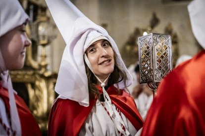 La procesión recorrió las calles del Calaverón
