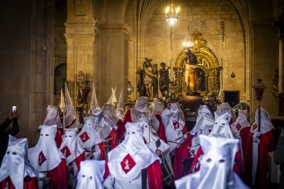 La procesión recorrió las calles del Calaverón