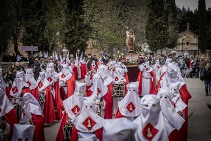La procesión recorrió las calles del Calaverón
