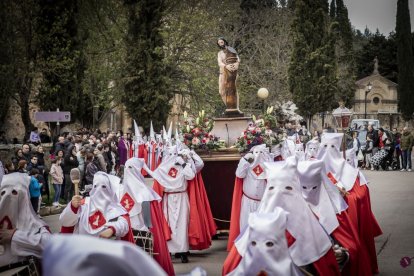 La procesión recorrió las calles del Calaverón