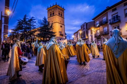 Ambas cofradías pudieron completar su procesión pese a las complicaciones