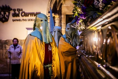 Ambas cofradías pudieron completar su procesión pese a las complicaciones