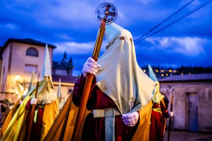 Ambas cofradías pudieron completar su procesión pese a las complicaciones