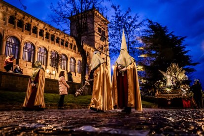 Ambas Cofradías pudieron completar su procesión pese a las complicaciones