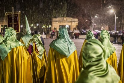 Ambas Cofradías pudieron completar su procesión pese a las complicaciones