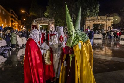 Ambas Cofradías pudieron completar su procesión pese a las complicaciones