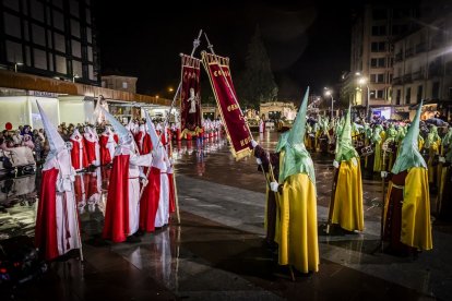 Ambas Cofradías pudieron completar su procesión pese a las complicaciones